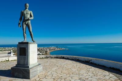 διαμονή Σκύρος 44 Άγαλμα Σκύρος
